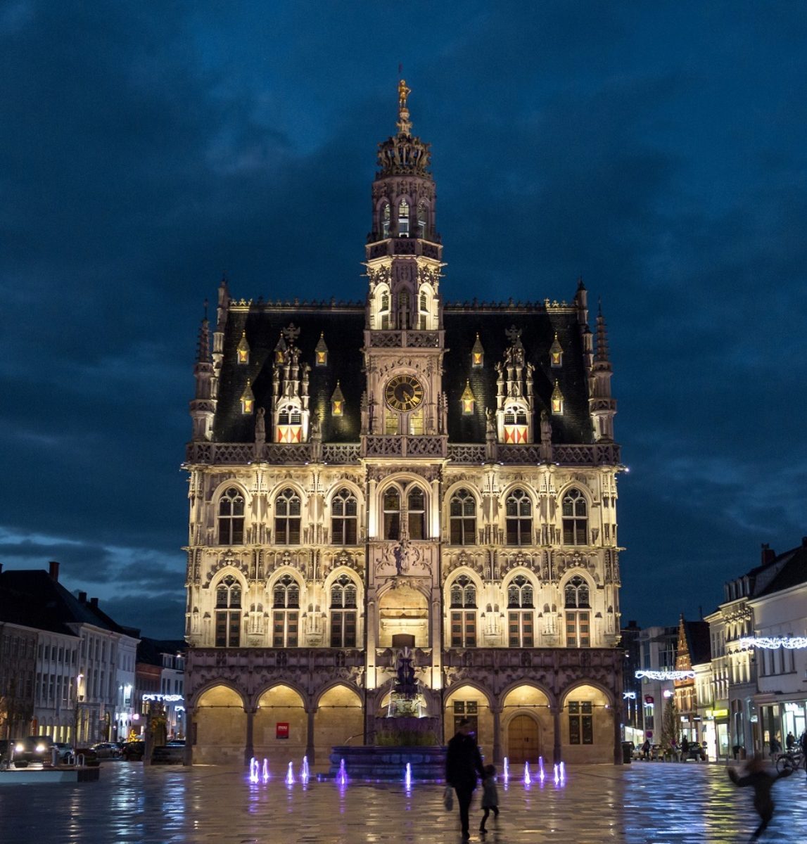 Stadhuis en omgeving markt - Oudenaarde - c-Jasper Demeulemeester - 3077