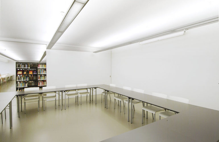 Stadsbibliotheek - Poperinge - c-Koen Vandamme - 02